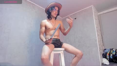     online show from 03-10-26, 01:05