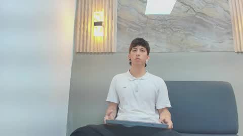 NOHA online show from 10-20-25, 04:40