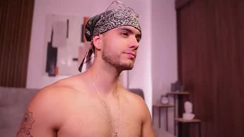 kevin online show from 10-06-25, 08:28