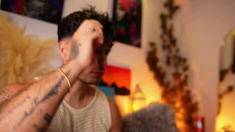 kevin online show from 04-25-26, 08:39