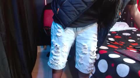 Snapshot of noha_thomson chatting on 12-05-25, 03:04 Noha Thomson online show from 12-05-25, 03:04