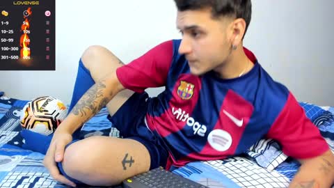 Snapshot of noha_white chatting on 12-28-24, 06:18 Noha online show from 12-28-24, 06:18