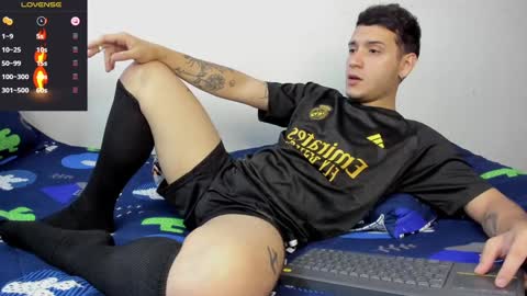 Snapshot of noha_white chatting on 01-07-25, 07:17 Noha online show from 01-07-25, 07:17