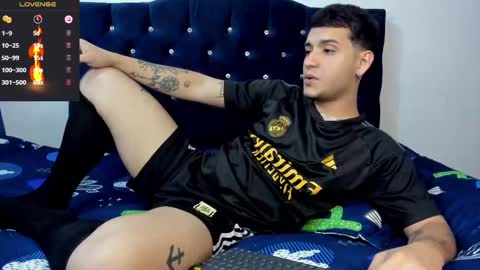 Snapshot of noha_white chatting on 02-09-25, 06:37 Noha online show from 02-09-25, 06:37