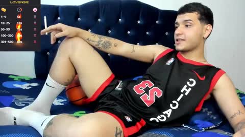 Snapshot of noha_white chatting on 03-07-25, 07:38 Noha online show from 03-07-25, 07:38