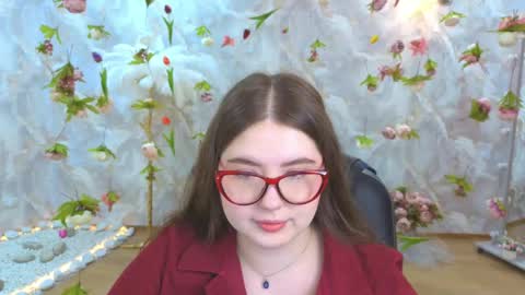 noirwhisper online show from 04-05-26, 06:16