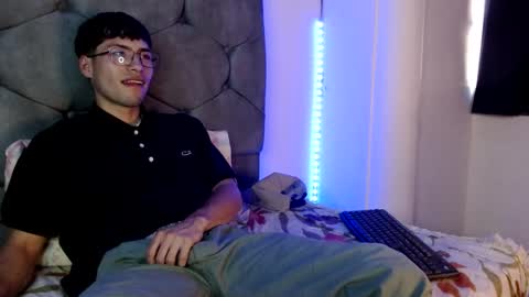 Snapshot of nolanjay chatting on 01-27-25, 09:44 NolanJay69 online show from 01-27-25, 09:44