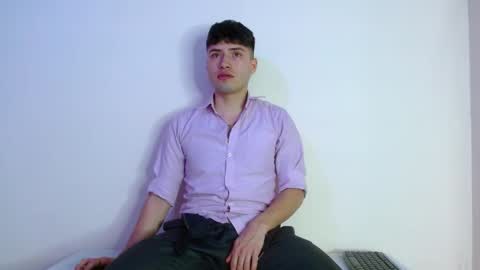 Snapshot of nolanjay chatting on 10-01-25, 02:17 NolanJay69 online show from 10-01-25, 02:17