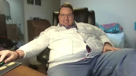 Snapshot of nolanvalenciax chatting on 03-07-26, 12:29 Nolan online show from 03-07-26, 12:29