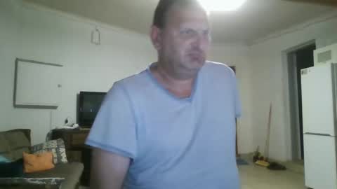 Snapshot of nollie244 chatting on 01-06-25, 06:52 Nollie online show from 01-06-25, 06:52