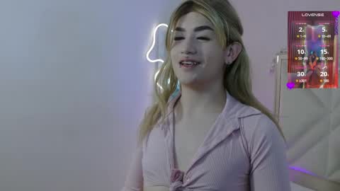 nooah_tay online show from 04-13-26, 03:01