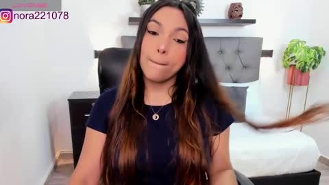 Nora online show from 01-11-25, 02:41