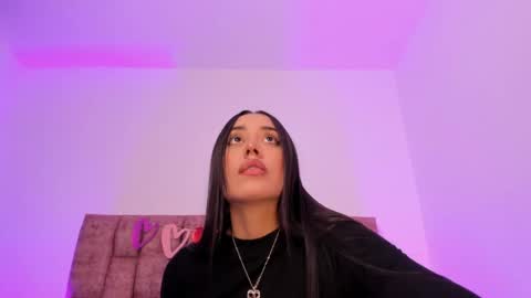 Nora Da Silva online show from 05-15-26, 01:01