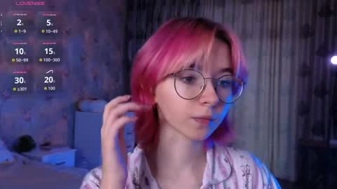 Snapshot of nora_failure chatting on 10-06-25, 06:11 Nora Failure online show from 10-06-25, 06:11