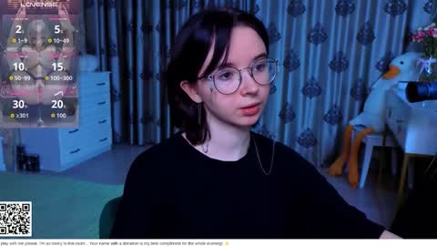 Snapshot of nora_failure chatting on 02-19-26, 02:13 Nora Failure online show from 02-19-26, 02:13