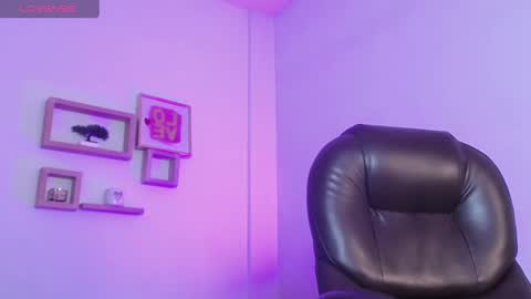 Nora online show from 01-28-25, 07:42