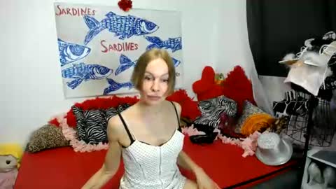 Nora online show from 06-12-26, 02:27
