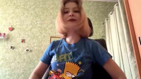 Snapshot of noreenberrio chatting on 03-11-26, 12:11 Amelia online show from 03-11-26, 12:11