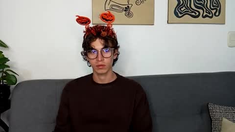 Norehg online show from 10-17-25, 11:51