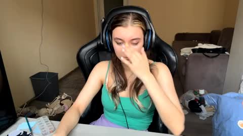 Elena online show from 04-01-26, 06:03