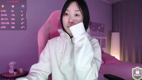 Snapshot of norma_blum chatting on 01-30-25, 01:33 eva online show from 01-30-25, 01:33