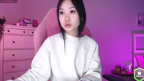 Snapshot of norma_blum chatting on 02-10-25, 01:35 eva online show from 02-10-25, 01:35