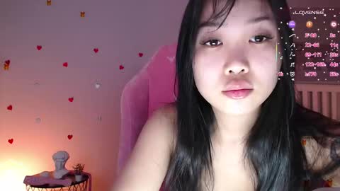 Snapshot of norma_blum chatting on 02-13-25, 01:08 eva online show from 02-13-25, 01:08