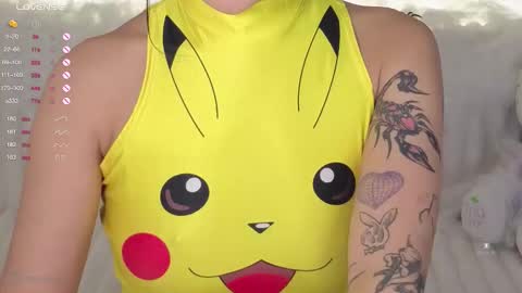 Snapshot of norma_blum chatting on 10-24-25, 08:55 eva online show from 10-24-25, 08:55