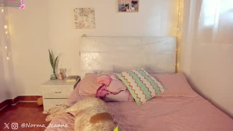 Norma Jeaane online show from 01-08-25, 09:34