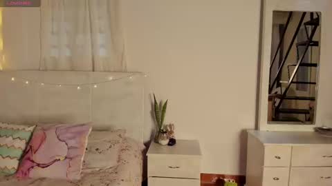 Norma Jeaane online show from 02-27-25, 08:20