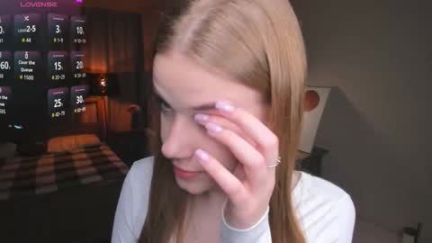 Beatrice online show from 11-06-25, 07:26