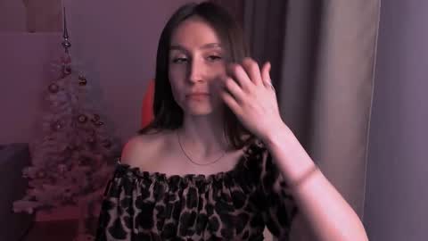 Hazel online show from 01-06-25, 01:09