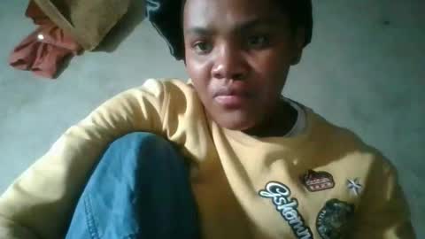 nosminah01 online show from 03-27-26, 08:52
