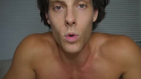 Snapshot of not_alexstone chatting on 09-22-25, 04:14 not_alexstone online show from 09-22-25, 04:14