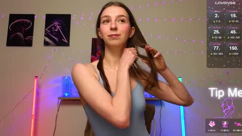 Hello My name is Helene NTMU  Finger up if u like what u see online show from 01-28-25, 02:21