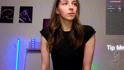 Hello My name is Helene NTMU  Finger up if u like what u see online show from 02-10-25, 02:26