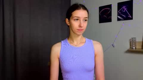 Hello My name is Helene NTMU  Finger up if u like what u see online show from 10-06-25, 02:03