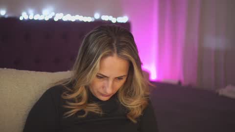 Tina online show from 12-10-24, 06:11