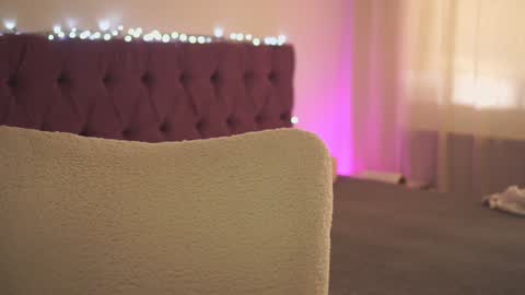 Tina online show from 12-10-24, 09:12