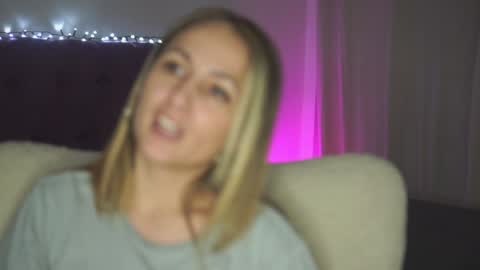 Tina online show from 12-12-24, 01:21