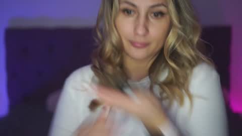 Tina online show from 12-21-24, 12:31