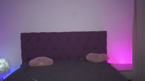 Tina online show from 12-22-24, 04:38