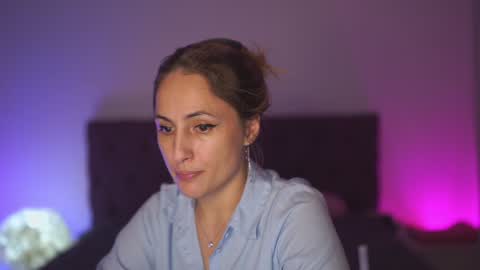 Tina online show from 12-25-24, 04:22