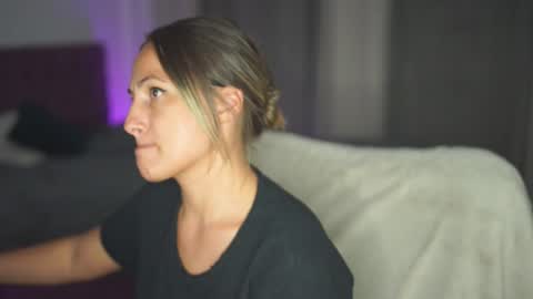 Tina online show from 09-09-25, 08:08