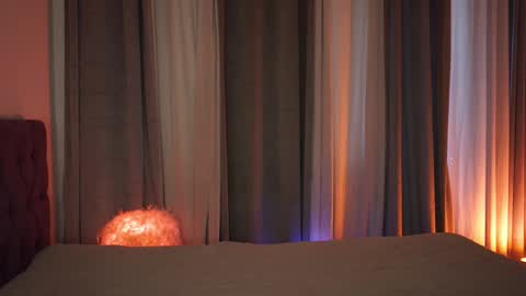 Tina online show from 03-01-26, 04:09