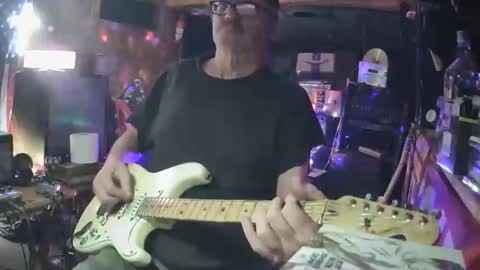 notflamingfart online show from 10-16-25, 06:58