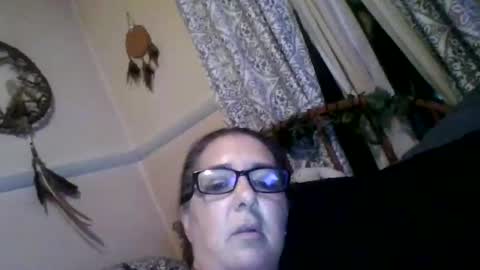 nothingbutthongs online show from 10-24-25, 02:52