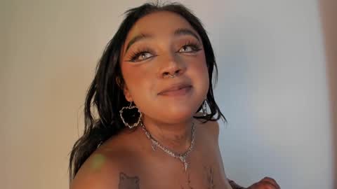 NOVA online show from 02-04-25, 01:45