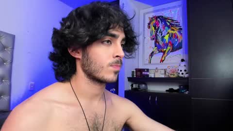 Snapshot of novacry chatting on 12-19-24, 03:41 Nova online show from 12-19-24, 03:41