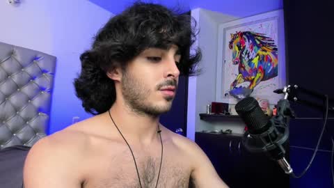 Snapshot of novacry chatting on 01-17-25, 09:28 Nova online show from 01-17-25, 09:28